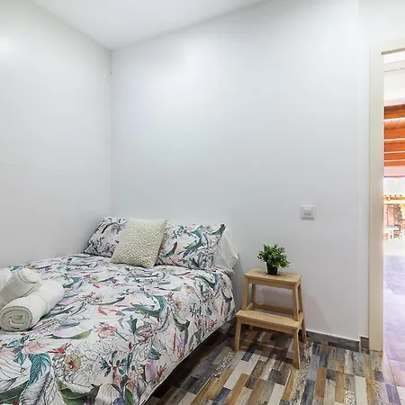 Caiman Apartment *